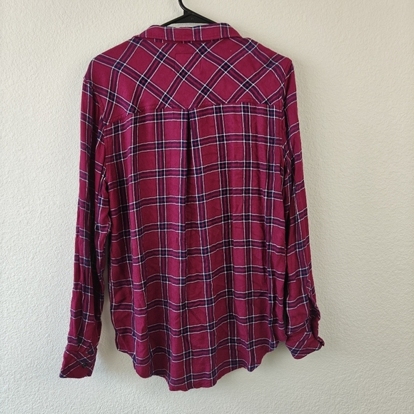 Rails Hunter Plaid Button Down Long Sleeve Shirt In Cranberry Size M - Picture 10 of 12